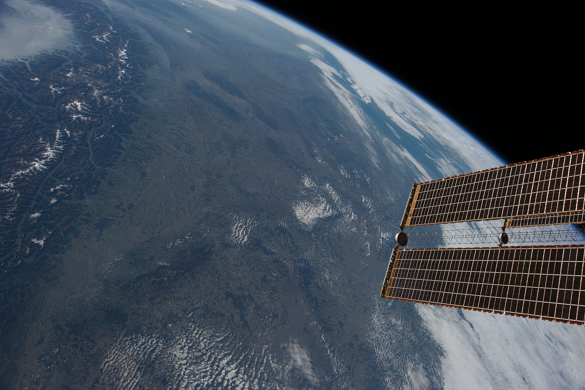 ISS053-E-104823 - View of Earth