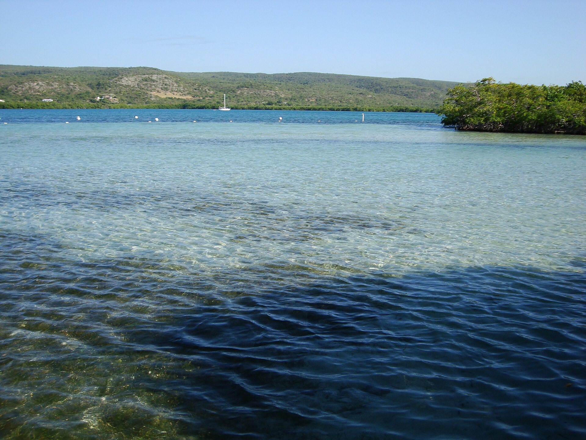 Views of the main island from Guilligan's Island - panoramio