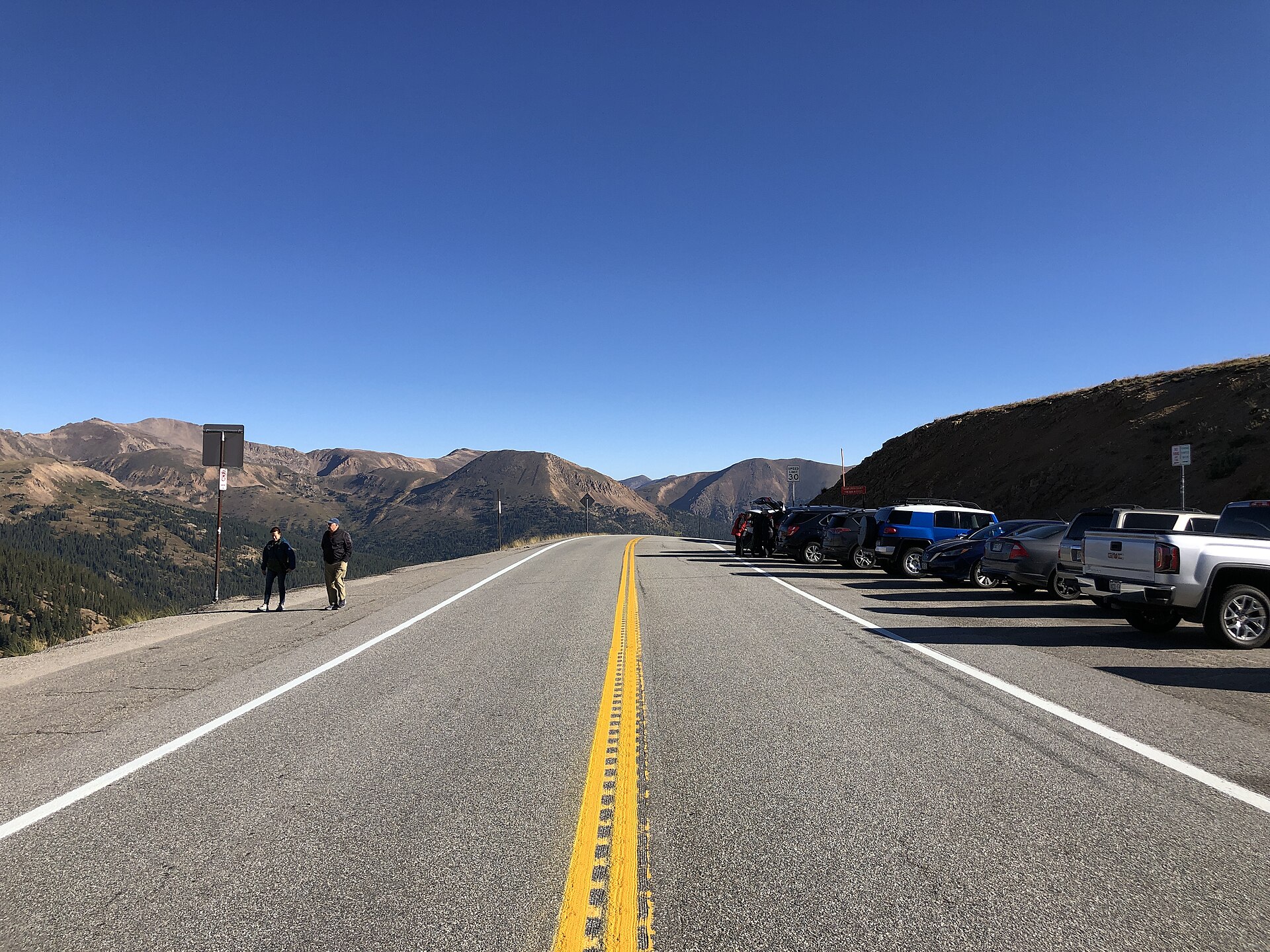 2022-09-11 09 01 25 View east along U.S. Route 6 at Loveland Pass on the border of Summit County and Clear Creek County in Colorado