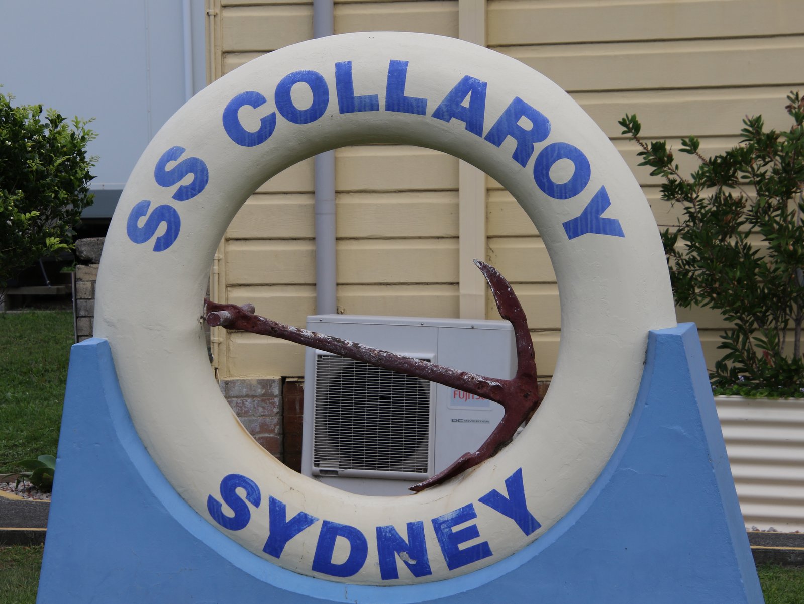 Collaroy anchor Pittwater Road Narrabeen