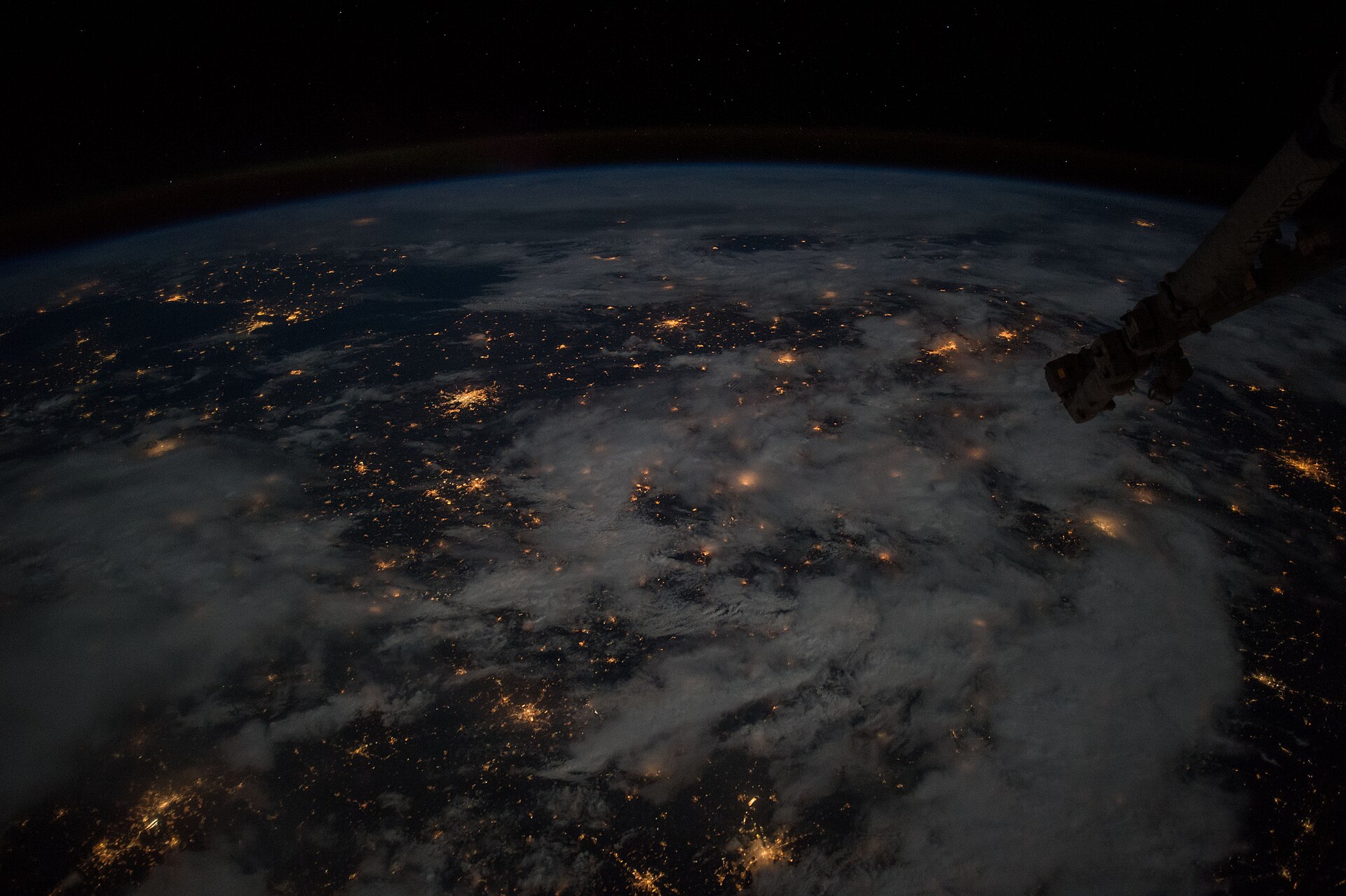 ISS043-E-78600 - View of Earth