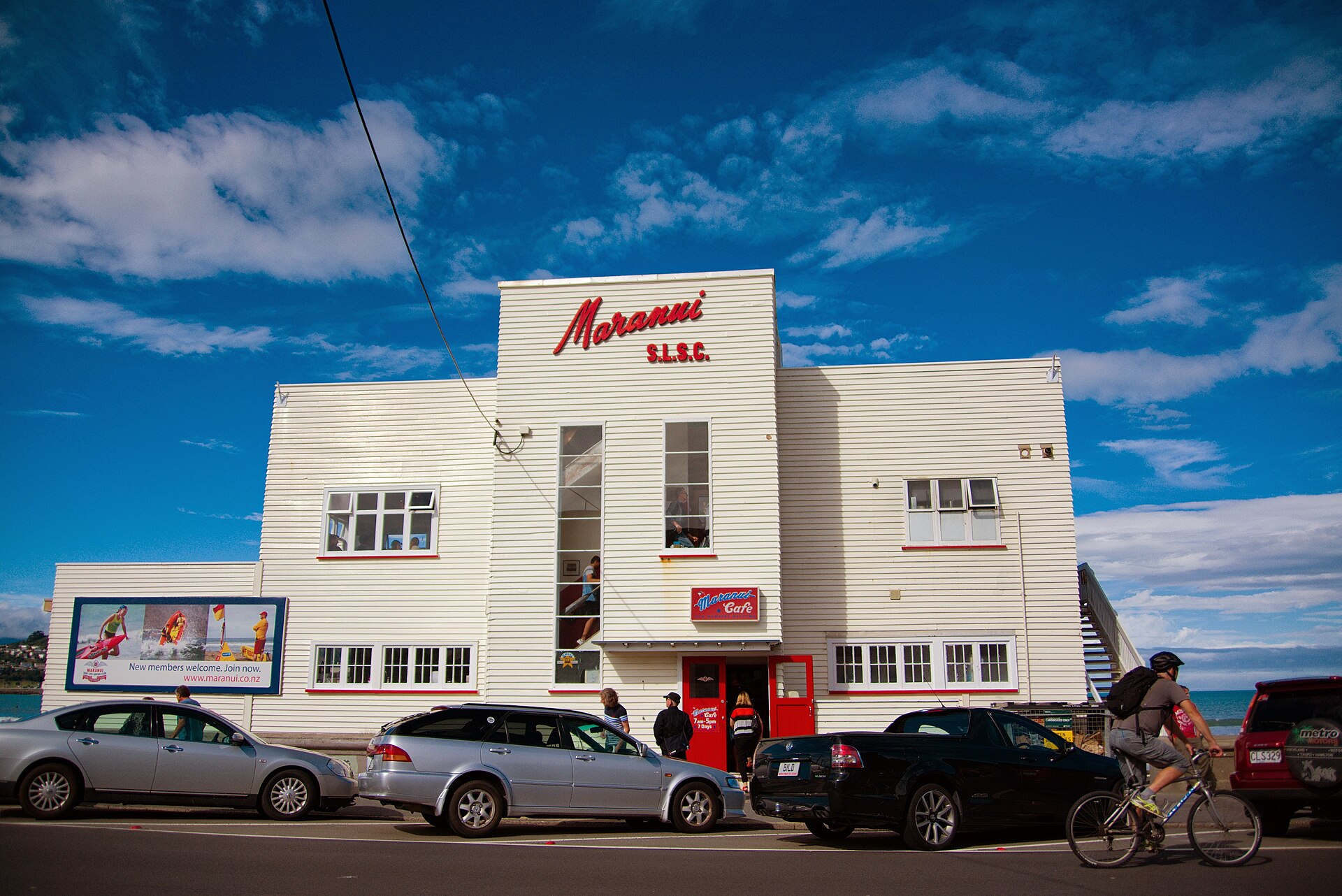 Maranui Surf Life Saving Cafe - panoramio
