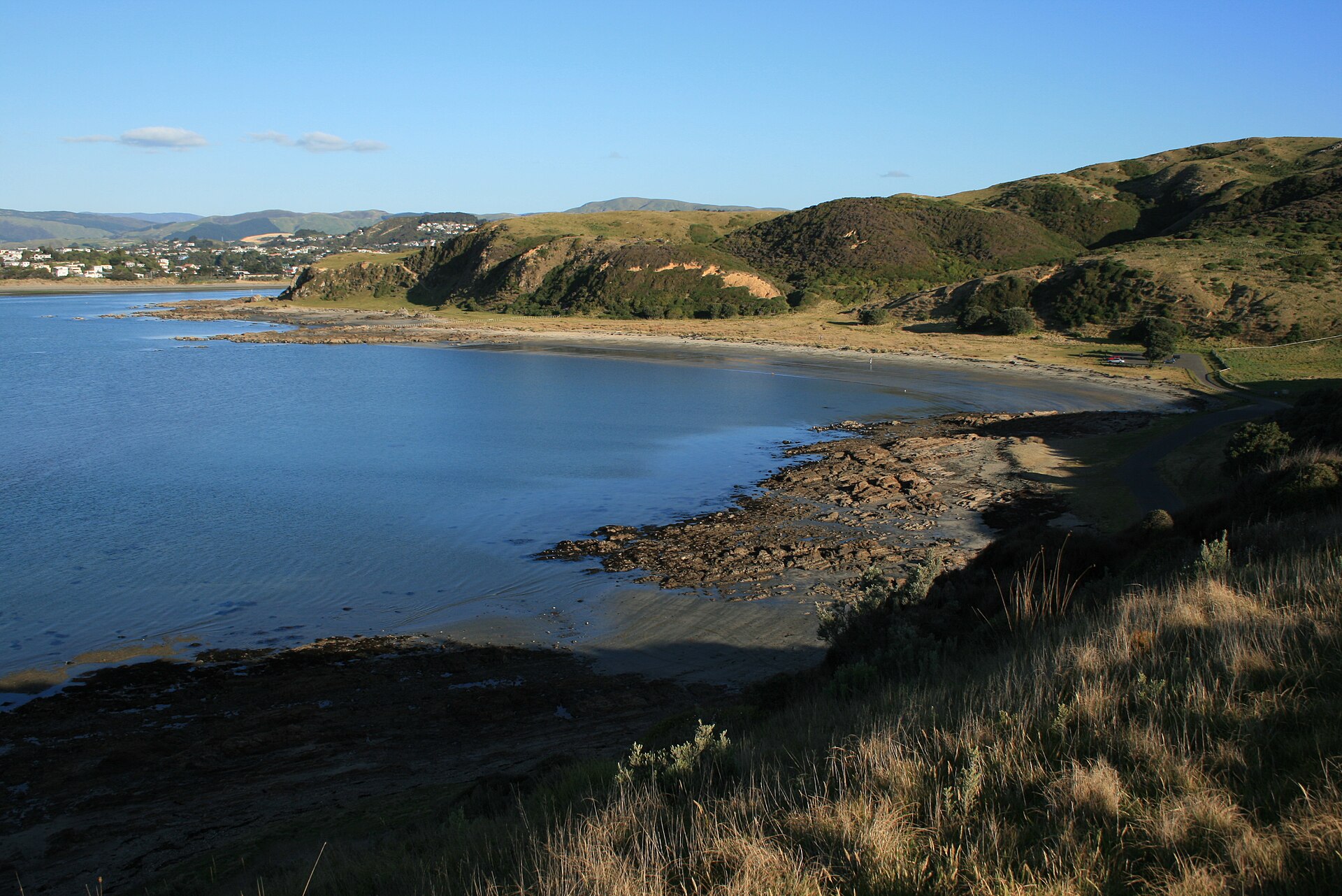 Porirua Harbour Entrance, Onehunga Bay - panoramio