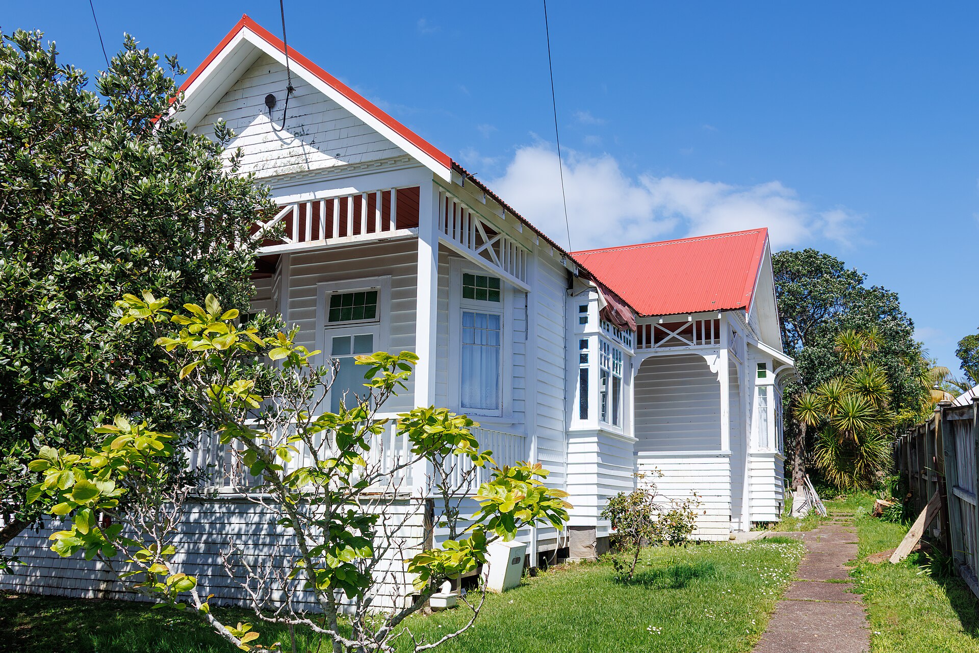 House at 16 Beresford Street, from right