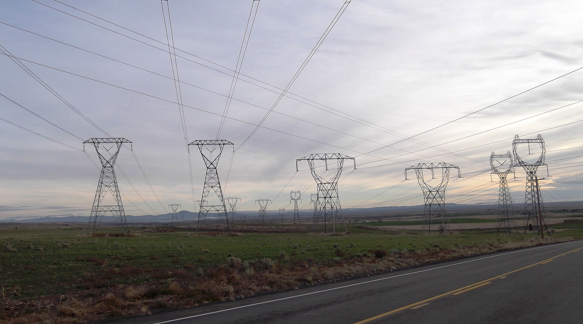 Power Grid - Flickr - brewbooks (1)