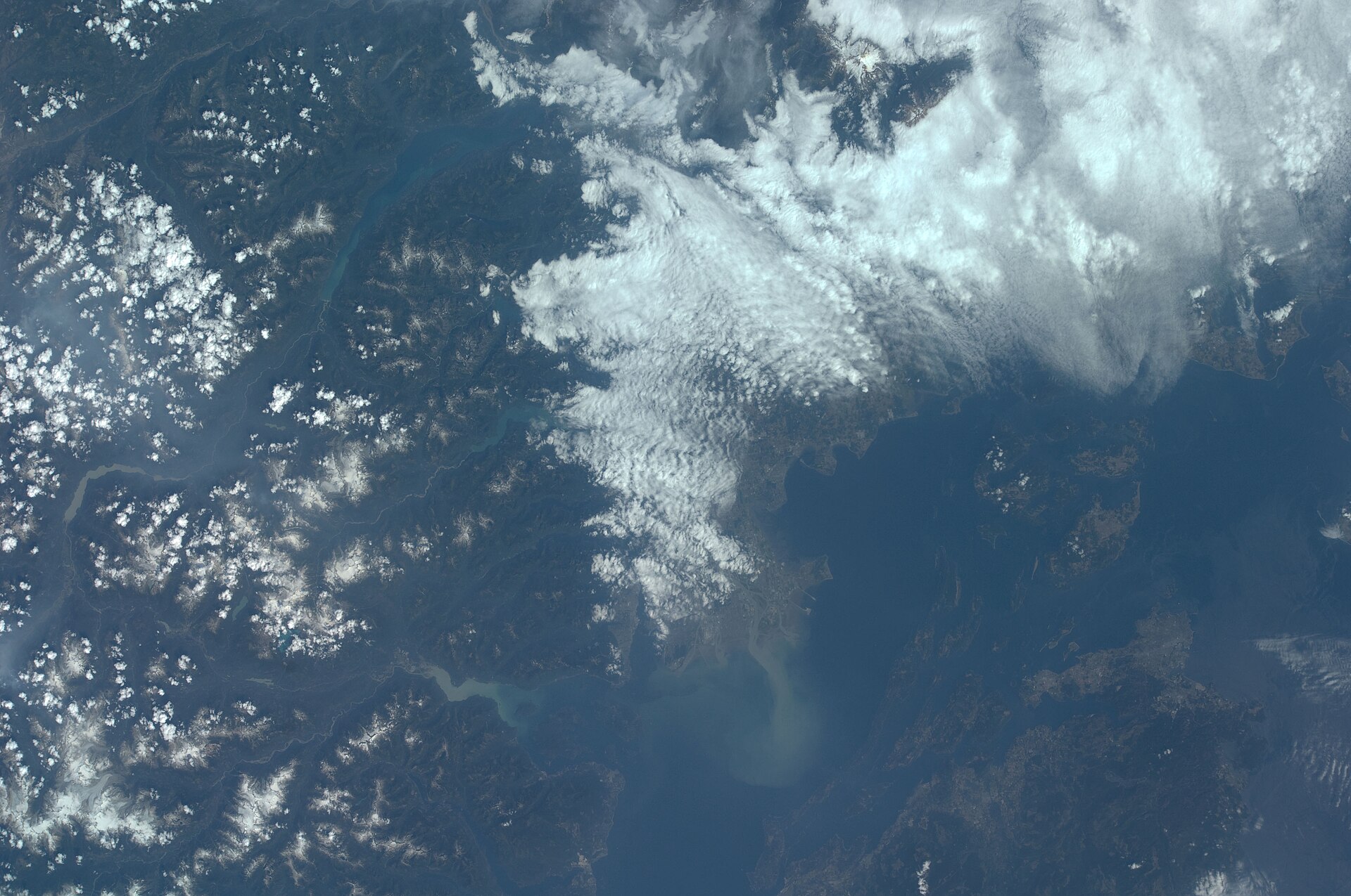 ISS020-E-28571 - View of Earth